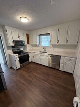 26 Dallas St in Worcester, MA - Building Photo - Building Photo