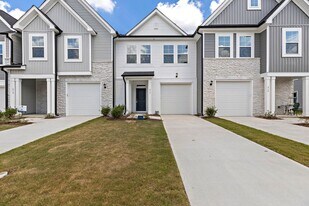 416 Barrington Row Ave in Zebulon, NC - Building Photo