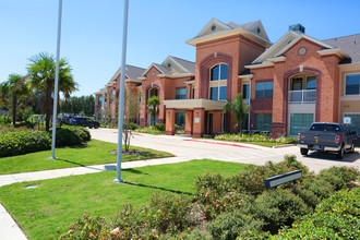 Campanile at Jones Creek in Richmond, TX - Building Photo - Building Photo