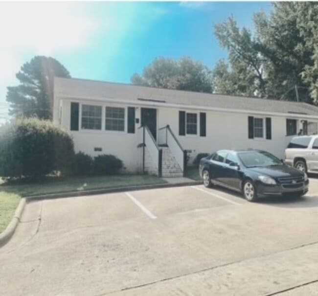 510 E 1st St in Greenville, NC - Building Photo - Building Photo