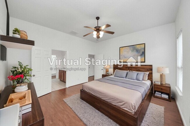 property at 5014 Parkcanyon Ln