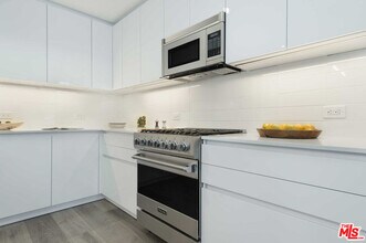 1433 14th St-Unit -#16 in Santa Monica, CA - Foto de edificio - Building Photo