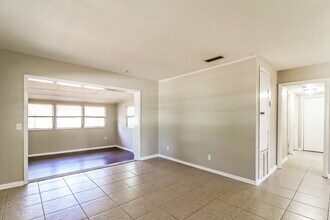 4815 Andromeda Rd in Jacksonville, FL - Building Photo - Building Photo