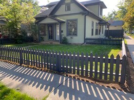 601 Mathews St, Unit 601 Mathews St. in Fort Collins, CO - Building Photo