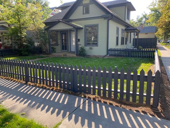 601 Mathews St, Unit 601 Mathews St.