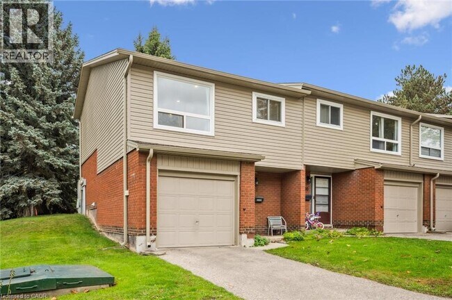 property at 285 Bluevale St N