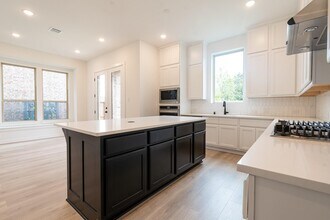 6522 Bramble Cv Ln in Fulshear, TX - Foto de edificio - Building Photo