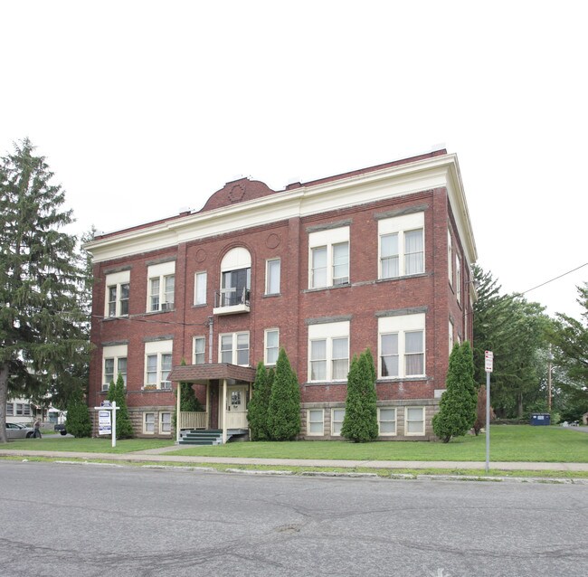 169 Park Ave in Cohoes, NY - Foto de edificio - Building Photo