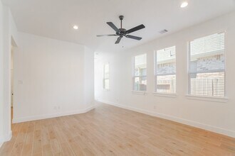 10591 Wild Chives in The Woodlands, TX - Building Photo - Building Photo
