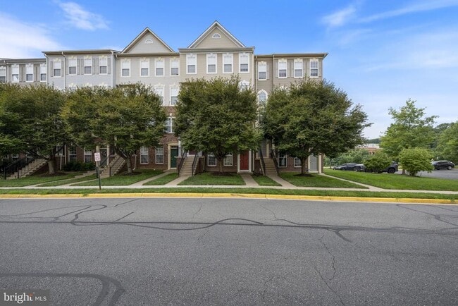 property at 15555 John Diskin Cir