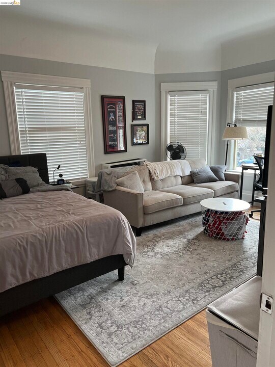 1425 Oxford St in Berkeley, CA - Building Photo