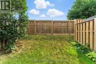 164E Henry St in Brantford, ON - Building Photo - Building Photo