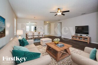 2295 Sequoia Way in Davenport, FL - Building Photo - Building Photo