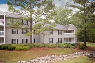 Lakestone in Birmingham, AL - Building Photo - Building Photo