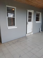 873 Van Buren St in Ft. Myers, FL - Building Photo - Building Photo