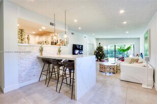 10478 SW 75th Ln in Miami, FL - Building Photo