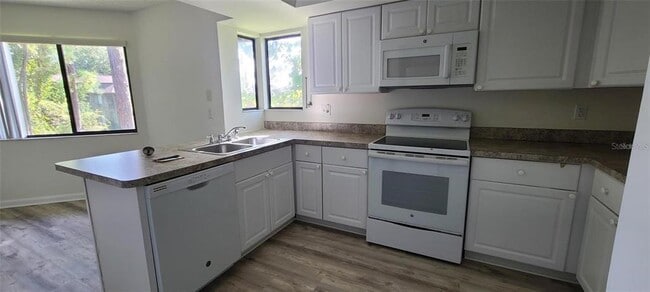 22 Oxford Ln in Palm Coast, FL - Building Photo - Building Photo