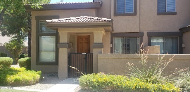 property at 1225 N 36th St