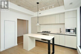 1720 Bayview Ave in Toronto, ON - Building Photo - Building Photo