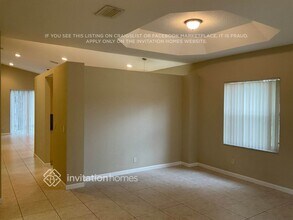 5804 NW 49th Ln in Coconut Creek, FL - Building Photo - Building Photo