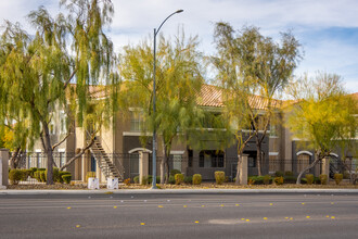 Mission Pointe in Las Vegas, NV - Building Photo - Building Photo