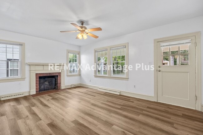 303 S Virginia St in Farmville, VA - Building Photo - Building Photo