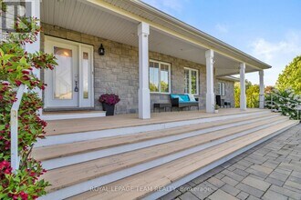 5705 Lombardy Dr in Ottawa, ON - Building Photo - Building Photo
