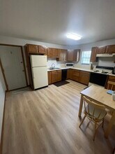1055 W 10th St, Unit 1055 in Jasper, IN - Building Photo - Building Photo
