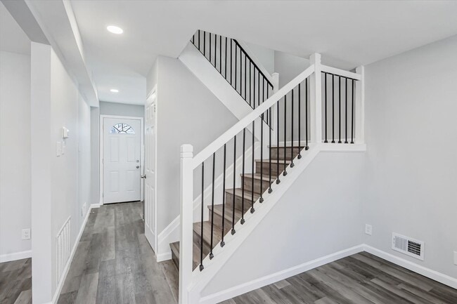 property at 516 Warner St