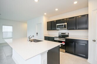 949 Harold Pass in Winter Haven, FL - Building Photo - Building Photo