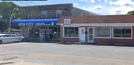 3400 Mendon Rd in Cumberland, RI - Building Photo - Building Photo