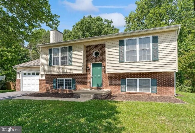 property at 11409 Woodland View Dr