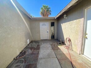 31425 Avenida El Mundo in Cathedral City, CA - Building Photo - Building Photo