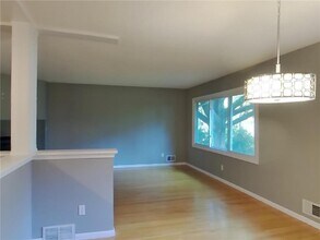 3820 Union Terrace Ln N in Minneapolis, MN - Building Photo - Building Photo