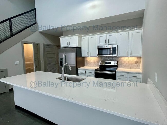 3814 Jett Ln in Jeffersontown, KY - Building Photo - Building Photo