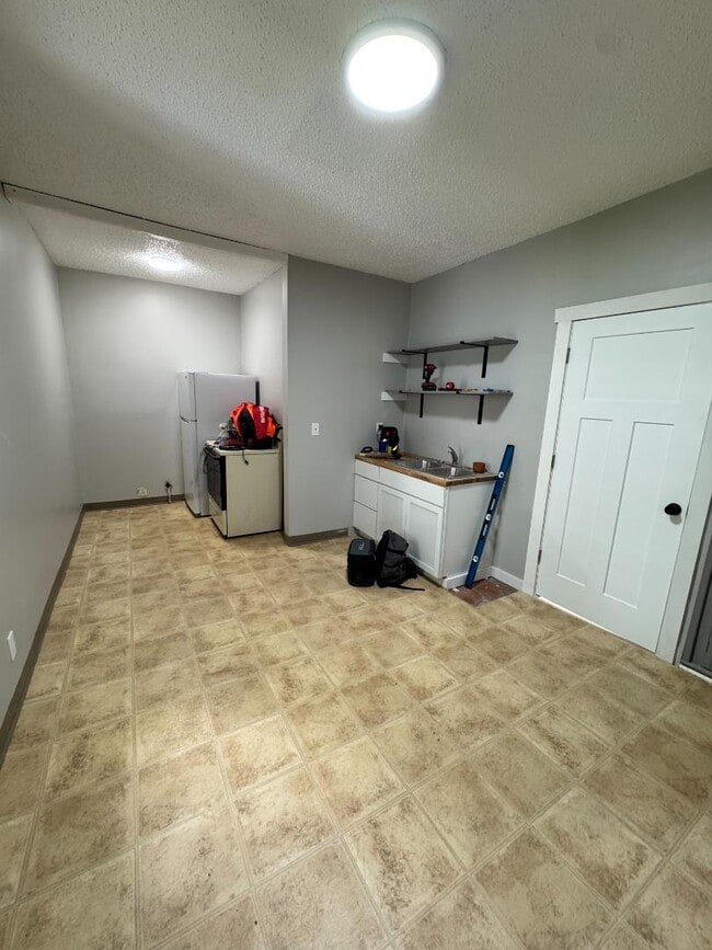 property at 1002 Mason St