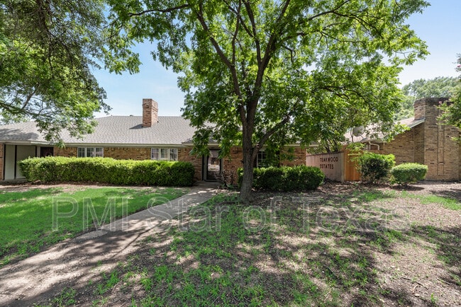 property at 2130 Teakwood Ln