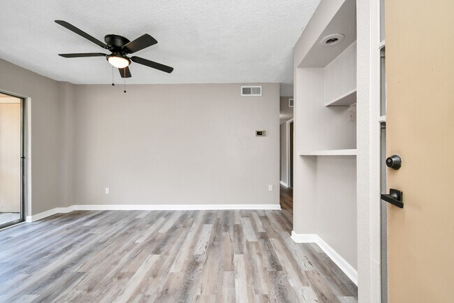 1505 Ward Rd in Baytown, TX - Building Photo - Building Photo