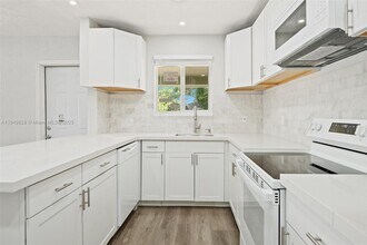 1244 NW 2nd Ave in Fort Lauderdale, FL - Building Photo - Building Photo