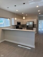 227 N Hamilton Ave in Indianapolis, IN - Foto de edificio - Building Photo