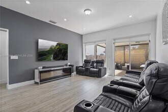 8218 SW 163rd Pl in Miami, FL - Building Photo - Building Photo