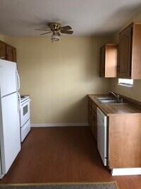 2926 Crockett Ct, Unit 4 photo'