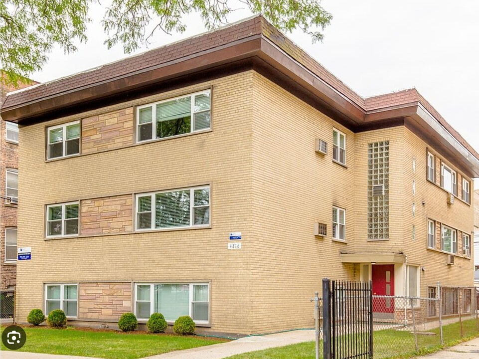 4816 N Springfield Ave in Chicago, IL - Building Photo