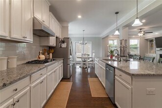 301 Cochin Dr in Woodstock, GA - Building Photo - Building Photo