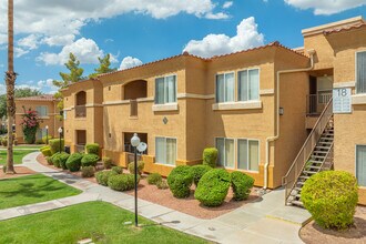 Desert Harbor Apartment Homes in Peoria, AZ - Building Photo - Building Photo