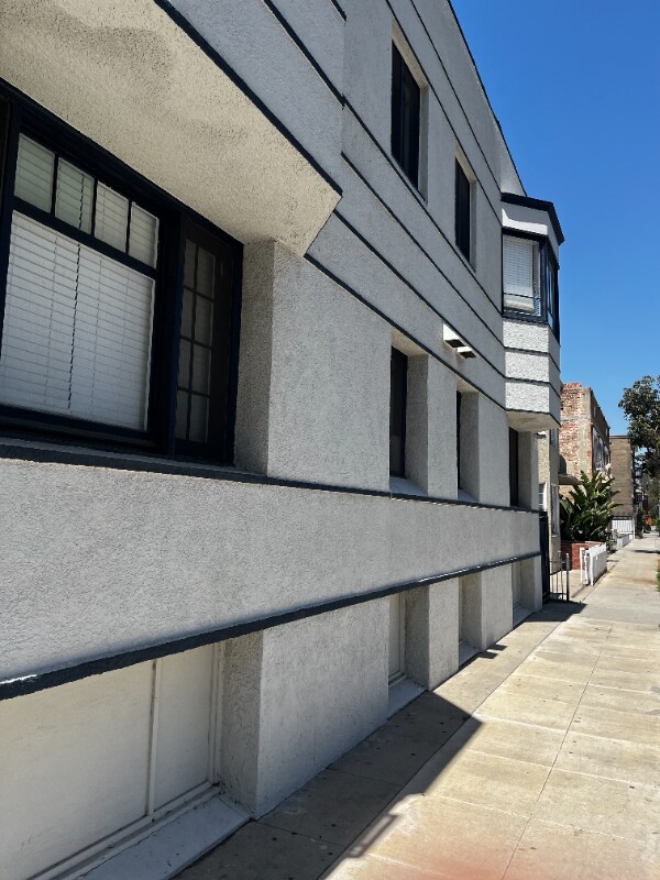 405 W 3rd St-Unit -F in Long Beach, CA - Building Photo - Building Photo