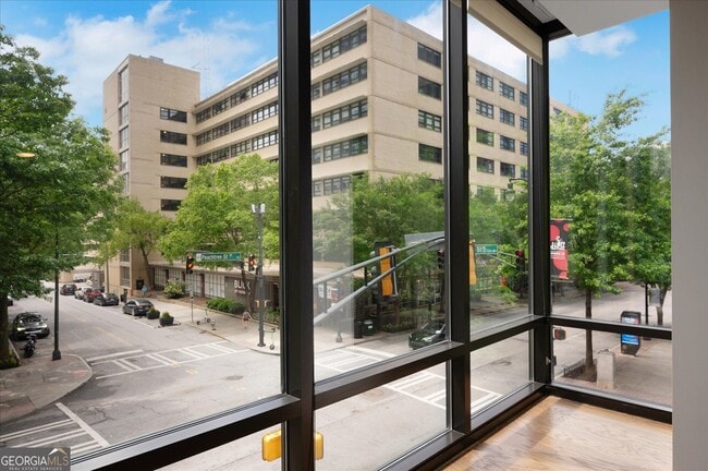 property at 867 Peachtree St NE