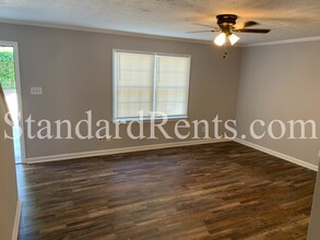 2874 Spruce Cir in Snellville, GA - Building Photo - Building Photo