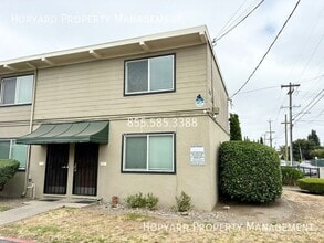 1725 Williams St in San Leandro, CA - Building Photo - Building Photo