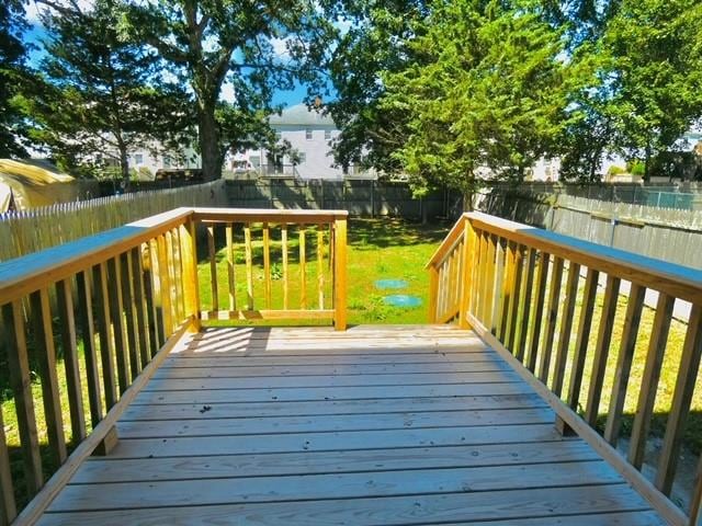 property at 23 Saratoga Rd